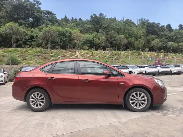 Buick Excelle GT 2012