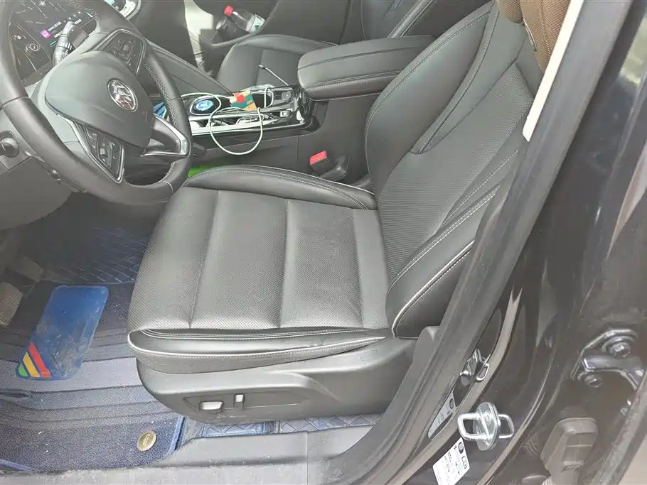 Buick Envision Plus 2022 — фото 9