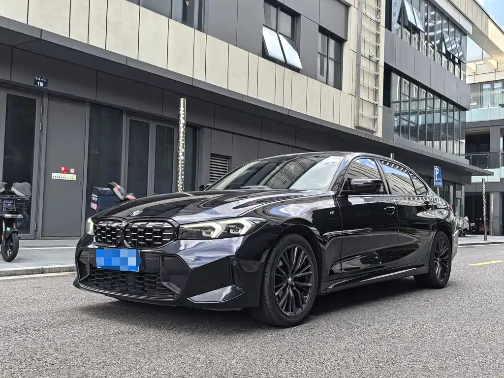 BMW 3 Series 2023