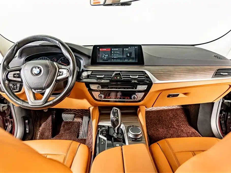 BMW 6 Series GT 2019 — фото 13