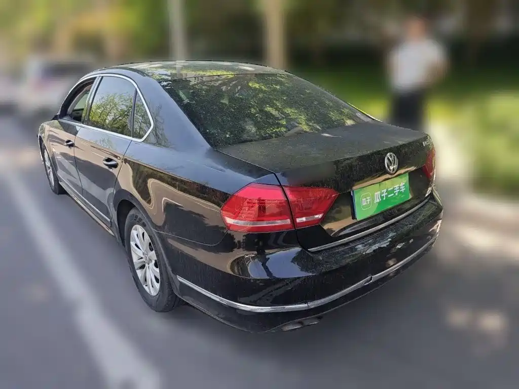 Volkswagen Passat 2015 — фото 25