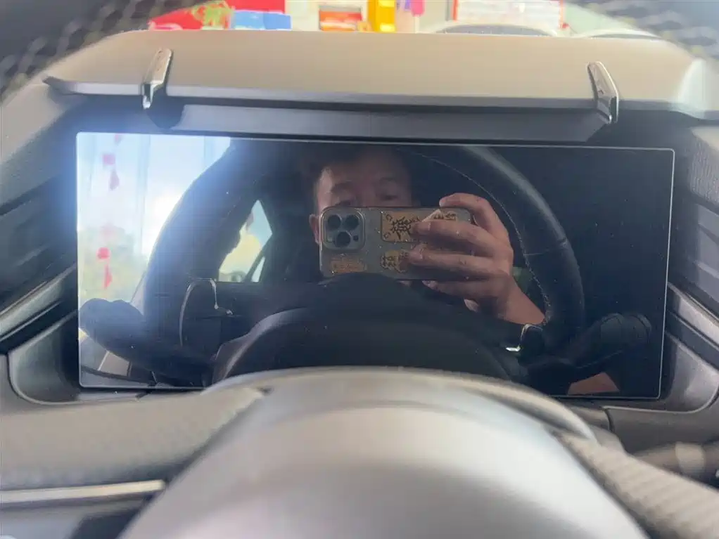 Lynk & Co 03 2024 — фото 4