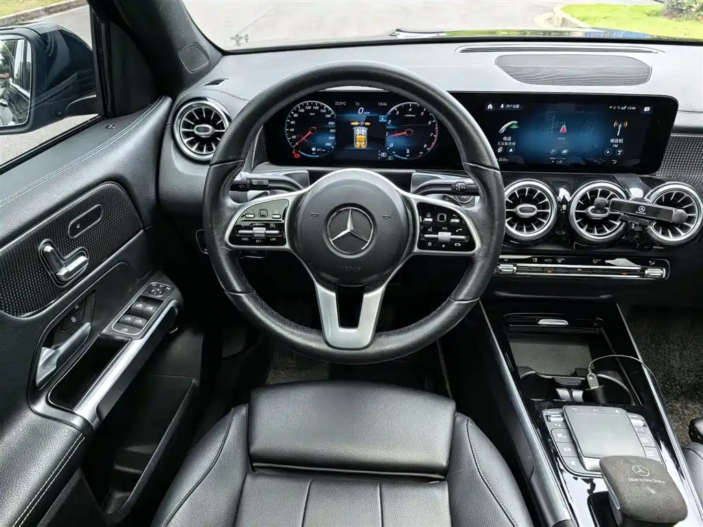 Mercedes-Benz GLB 2021 — фото 17