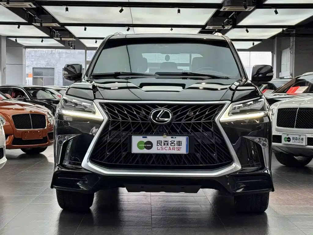 Lexus LX 2019 — фото 2