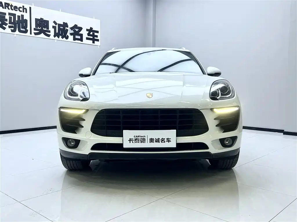 Porsche Macan 2017 — фото 3