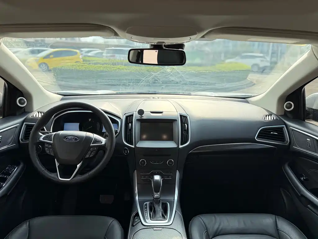 Ford Edge 2015 — фото 6