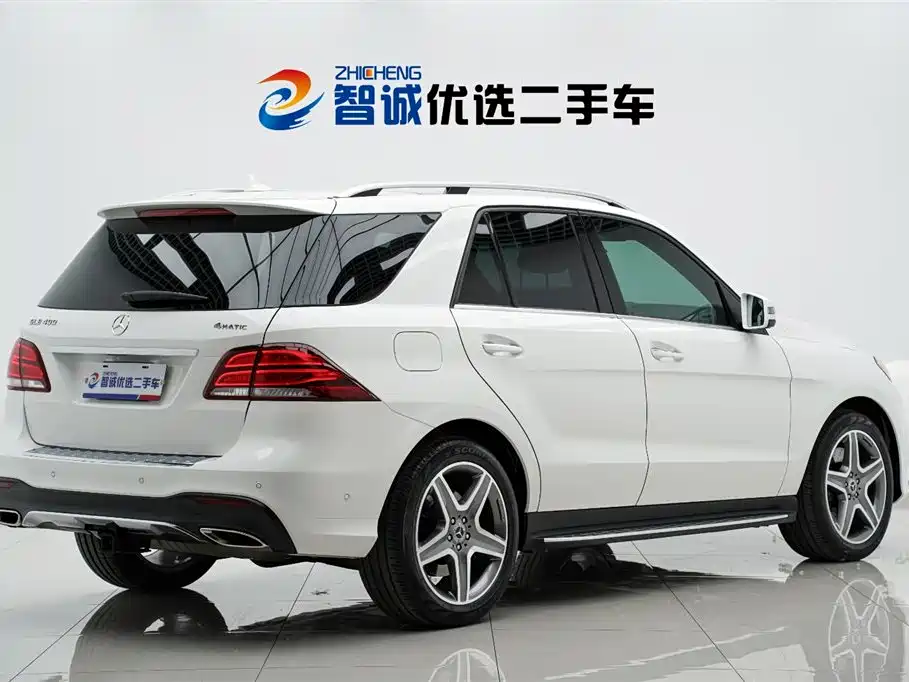 Mercedes-Benz GLE 2018 — фото 35