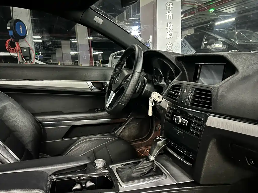 Mercedes-Benz E-Class 2013 — фото 9