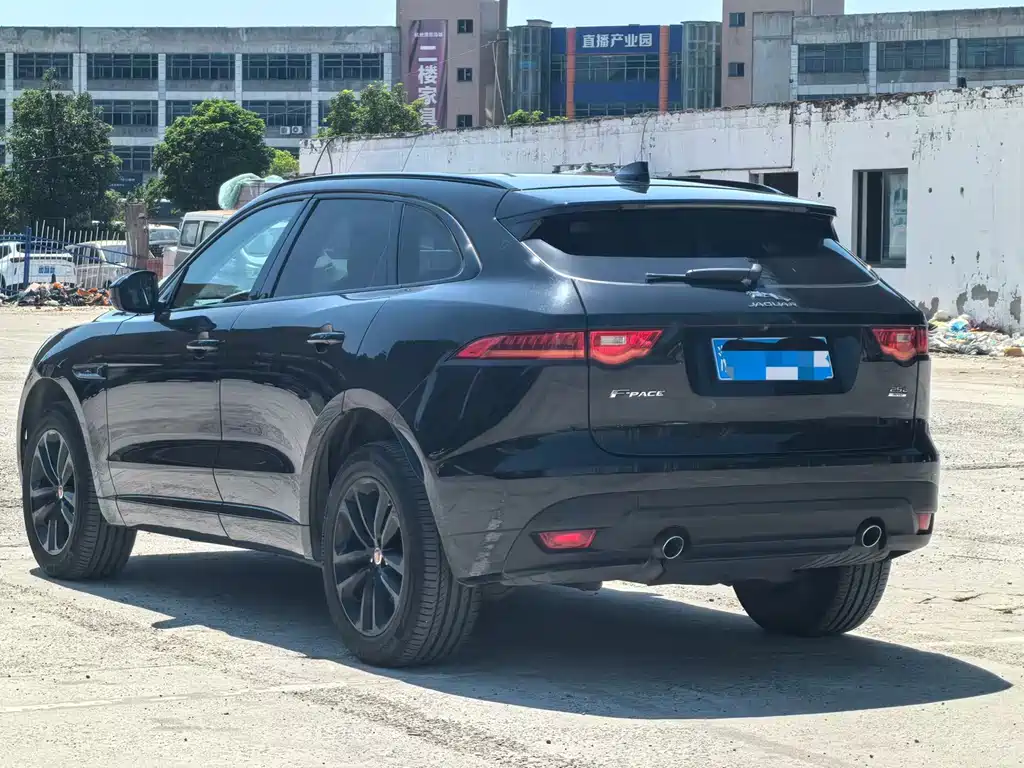 Jaguar F-PACE 2020 — фото 9
