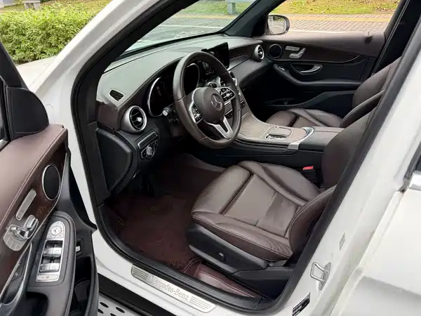 Mercedes-Benz GLC 2020