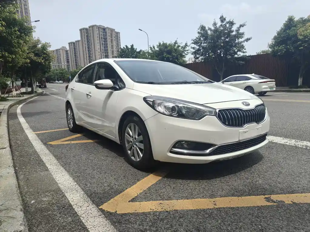 Kia K3 2014