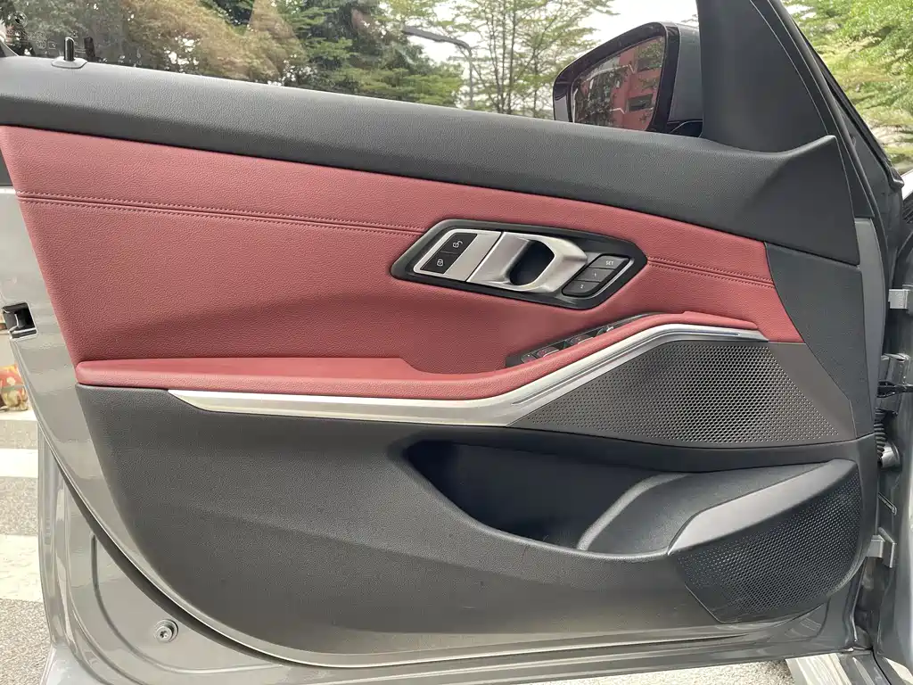 BMW i3 2023 — фото 9