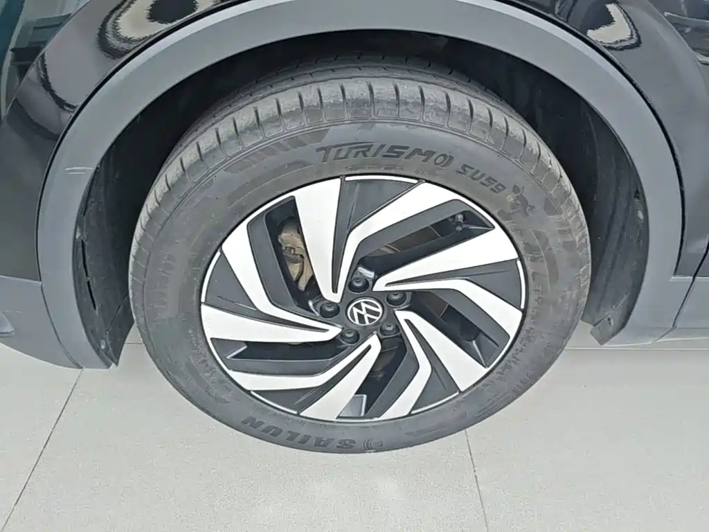 Volkswagen Tiguan L 2022 — фото 23