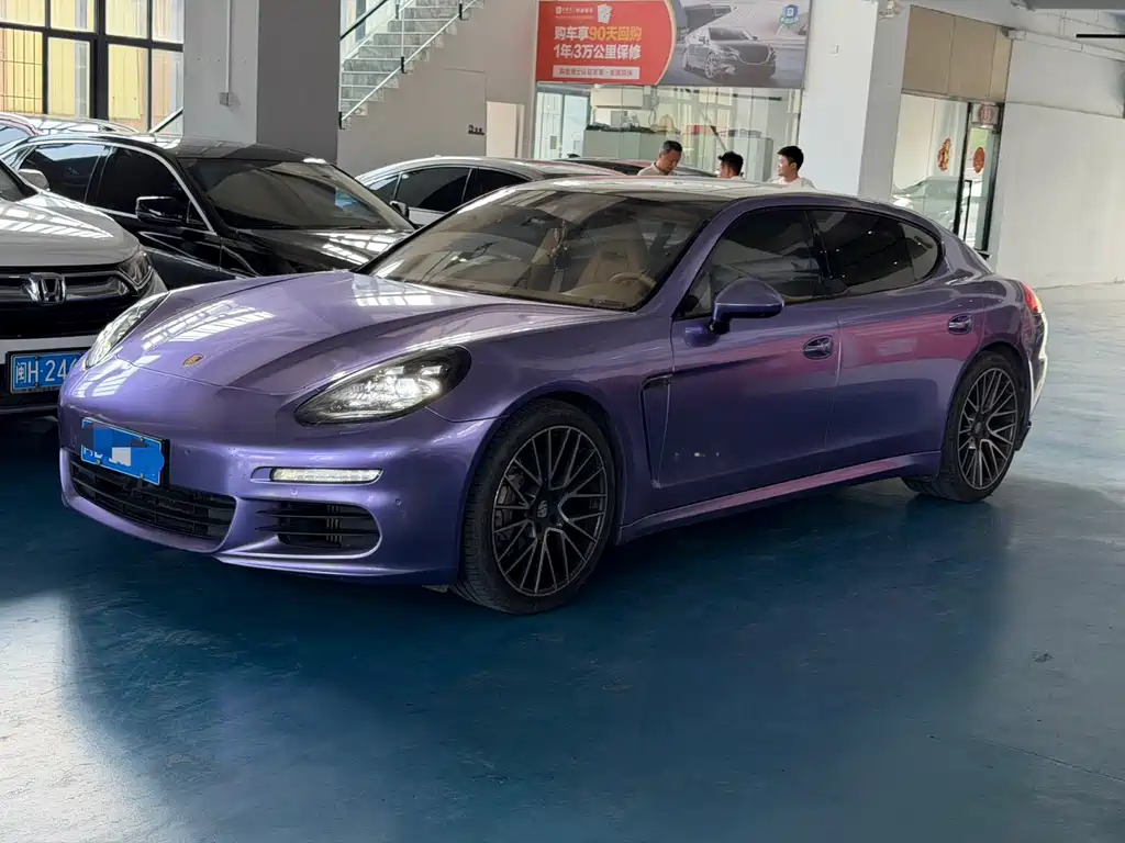 Porsche Panamera 2013