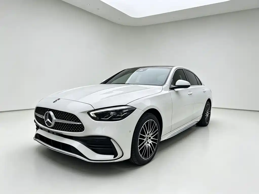 Mercedes-Benz C-Class 2023 — фото 1
