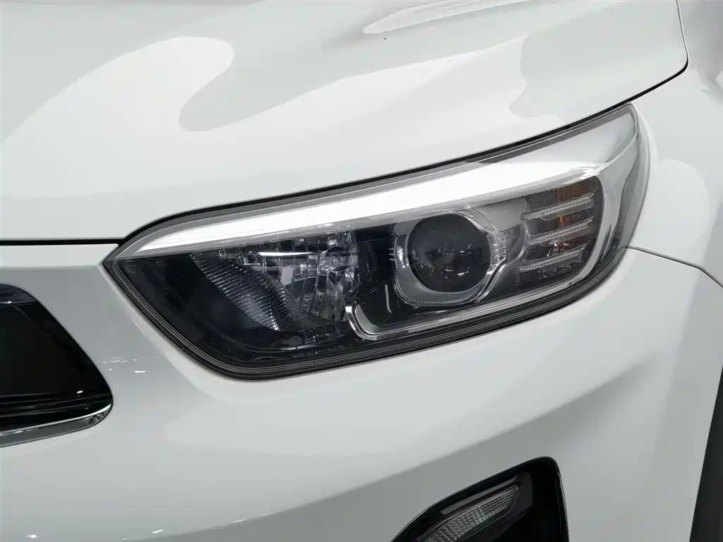 Kia KX1 2021