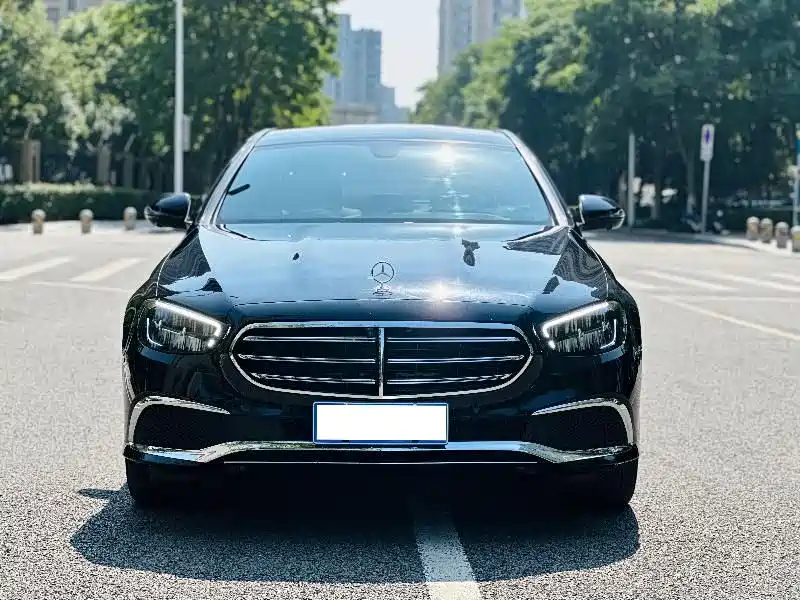 Mercedes-Benz E-Class 2019 — фото 2