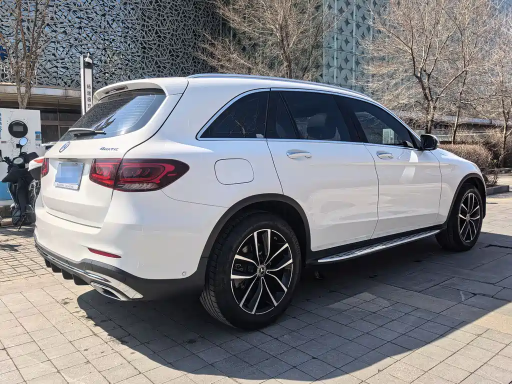 Mercedes-Benz GLC 2021 — фото 21