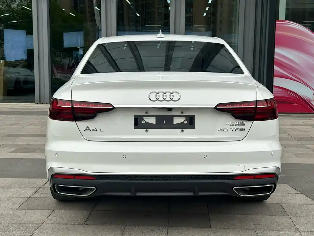 Audi A4L 2020 — фото 9
