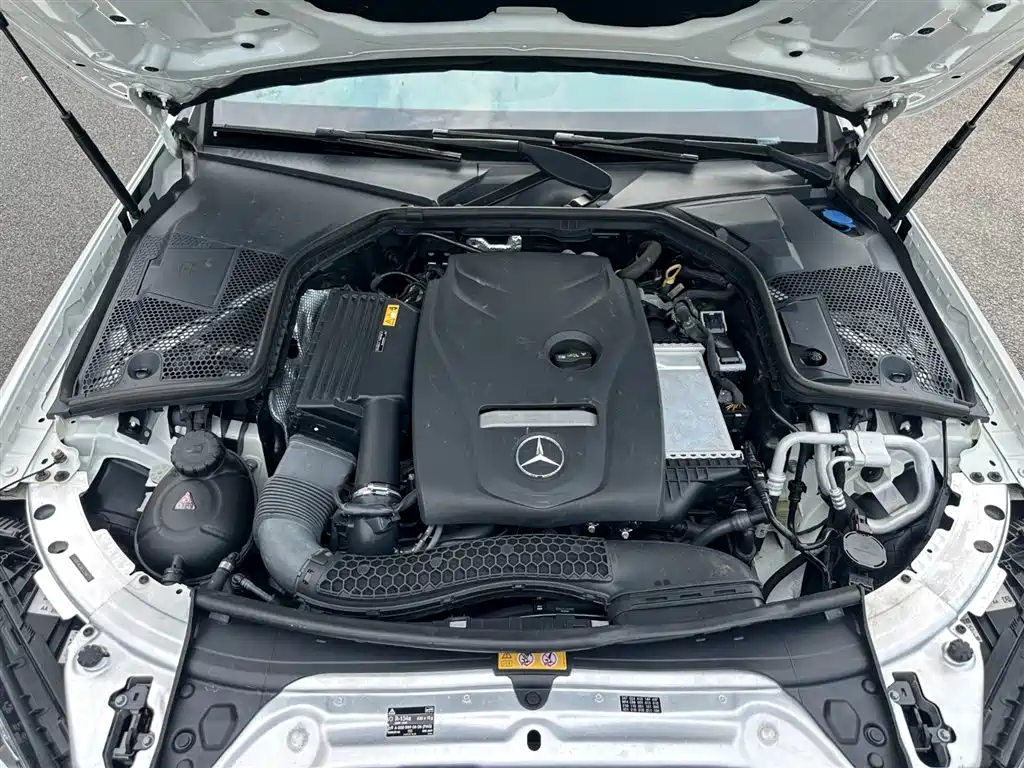 Mercedes-Benz C-Class 2018 — фото 18