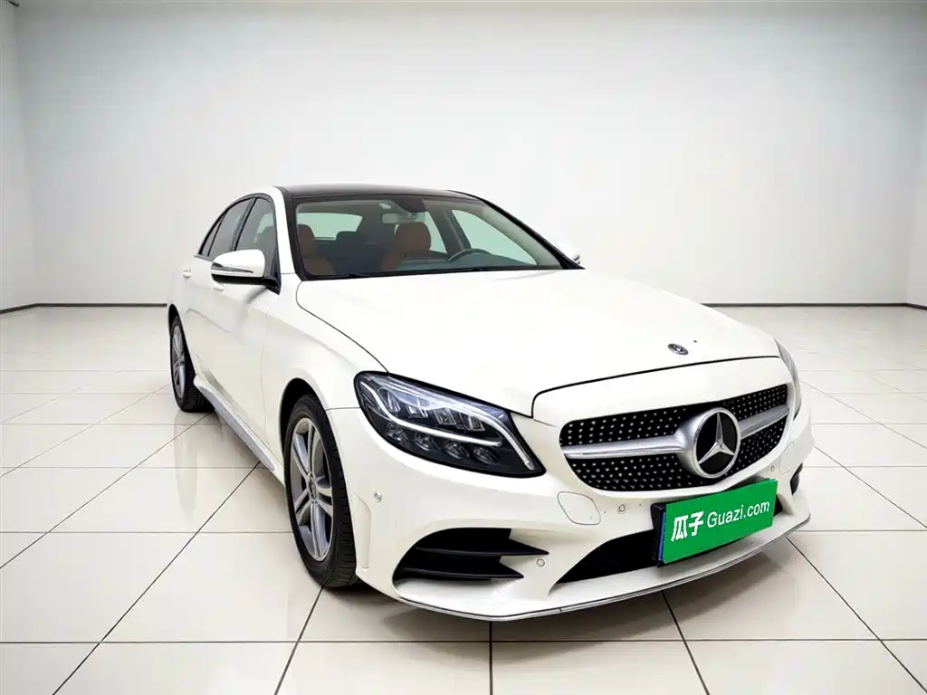 Mercedes-Benz C-Class 2019