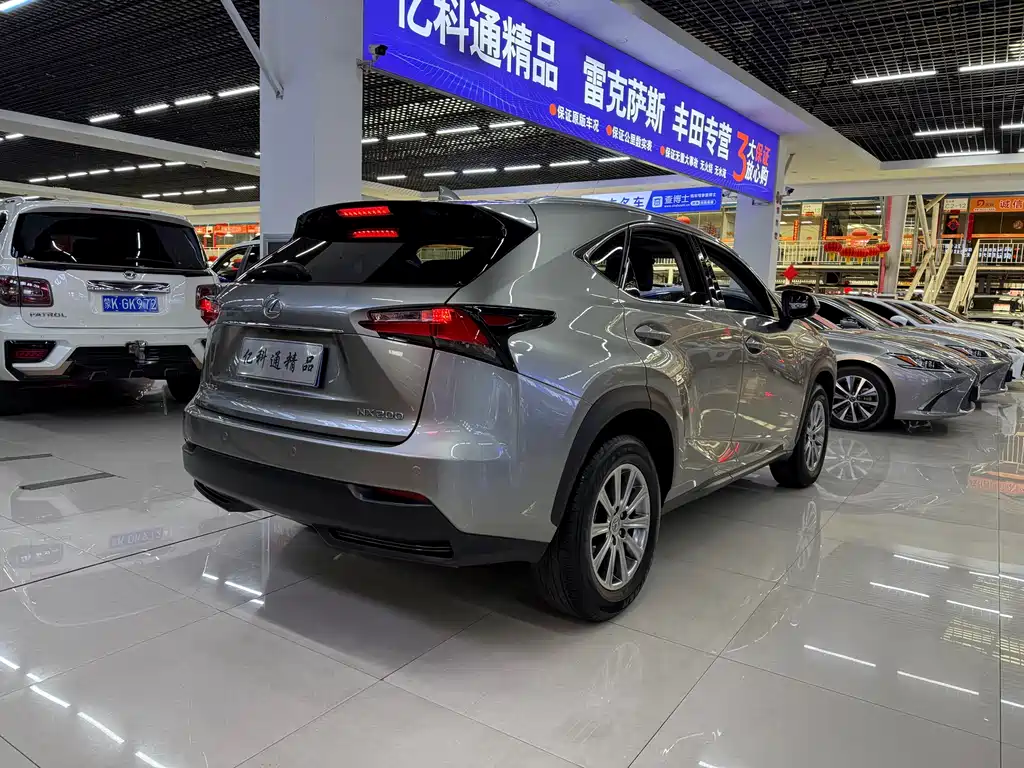 Lexus NX 2015 — фото 5