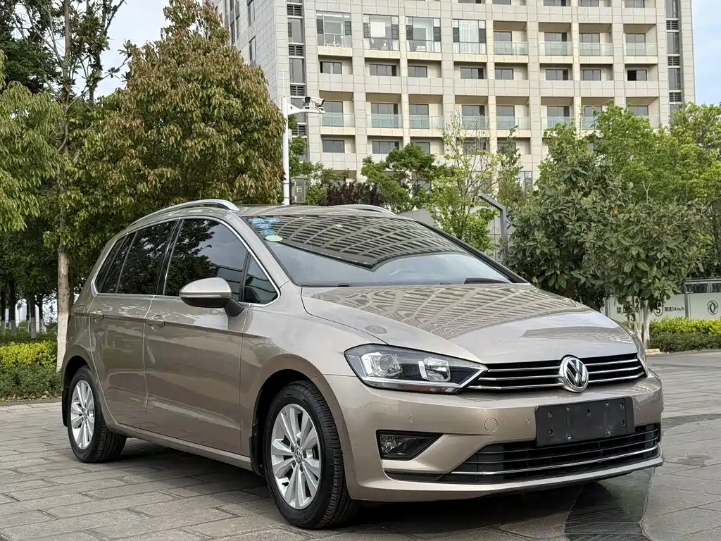 Volkswagen Golf Sportsvan 2017 — фото 3