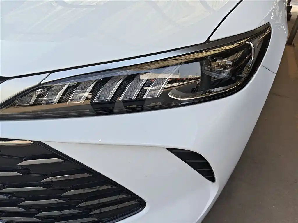 BYD Qin PLUS 2026 — фото 24