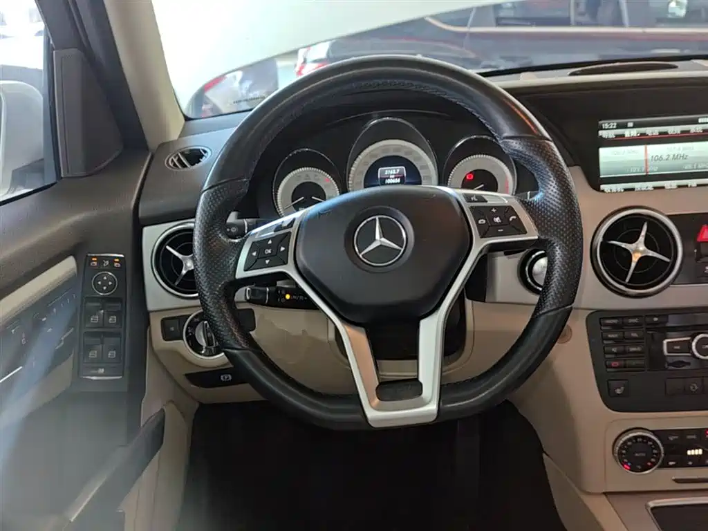 Mercedes-Benz GLK-Class 2015 — фото 11