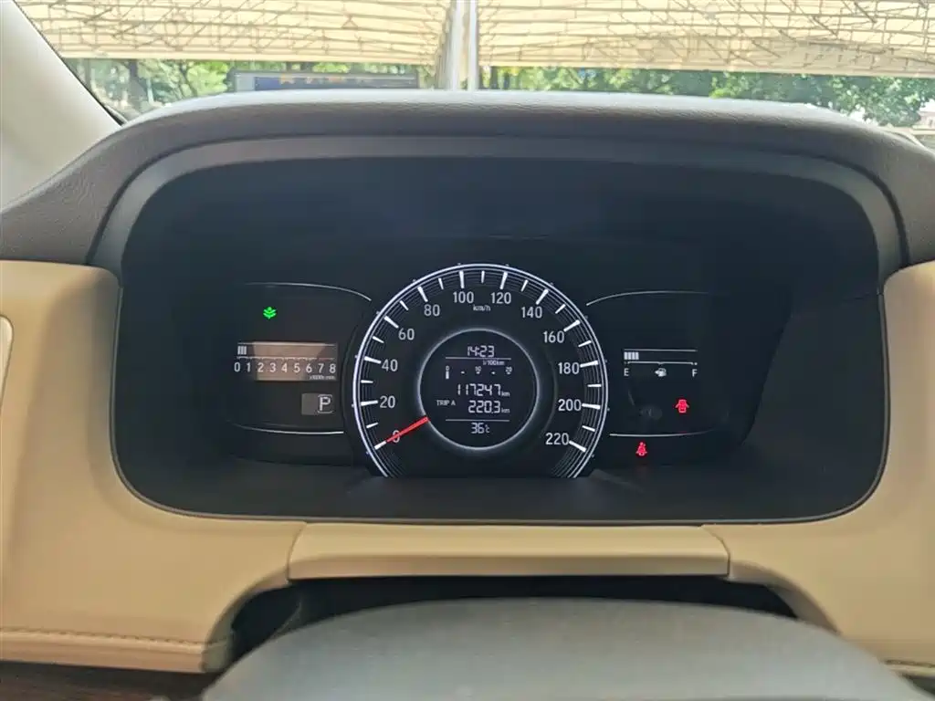 Honda Odyssey 2017 — фото 12