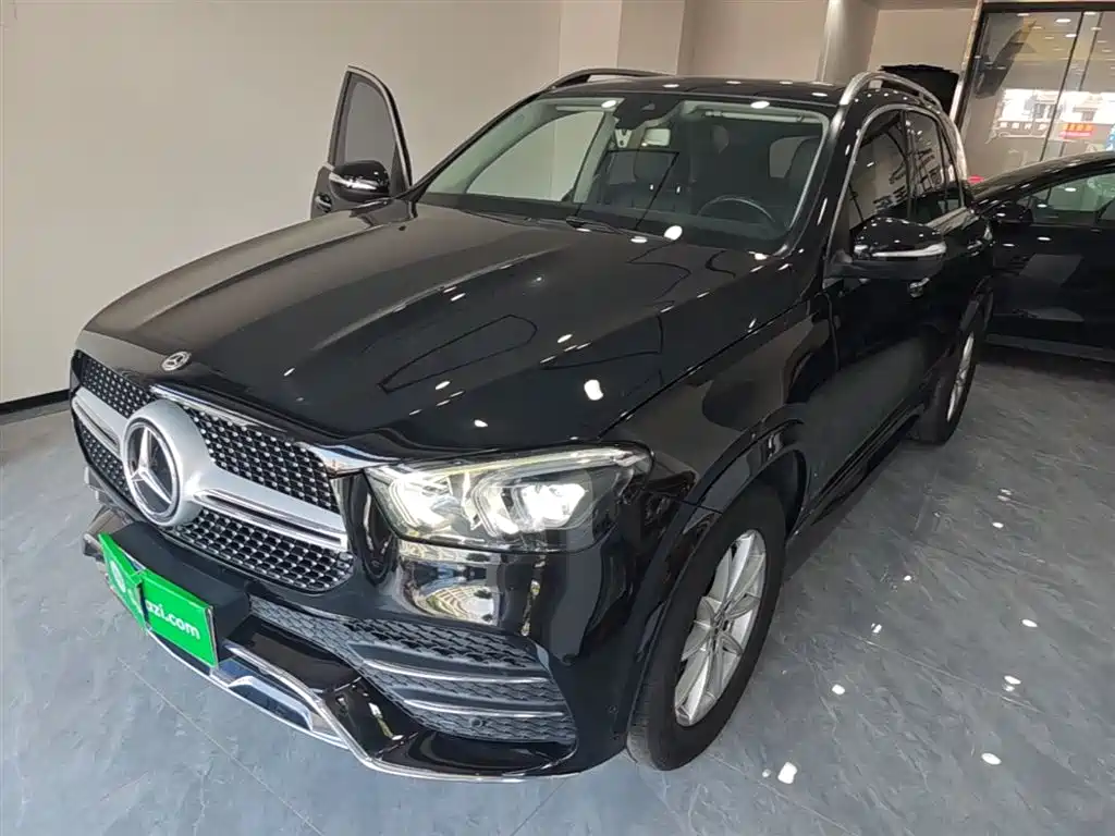 Mercedes-Benz GLE 2020 — фото 2