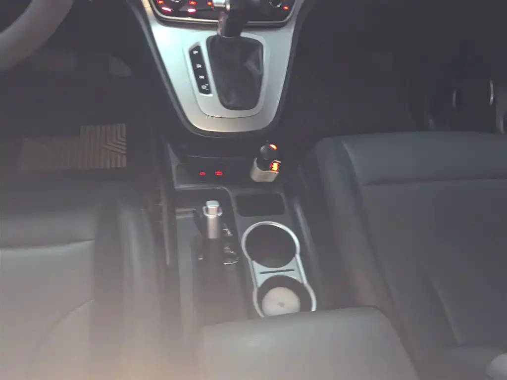 Haval M6 2020 — фото 10