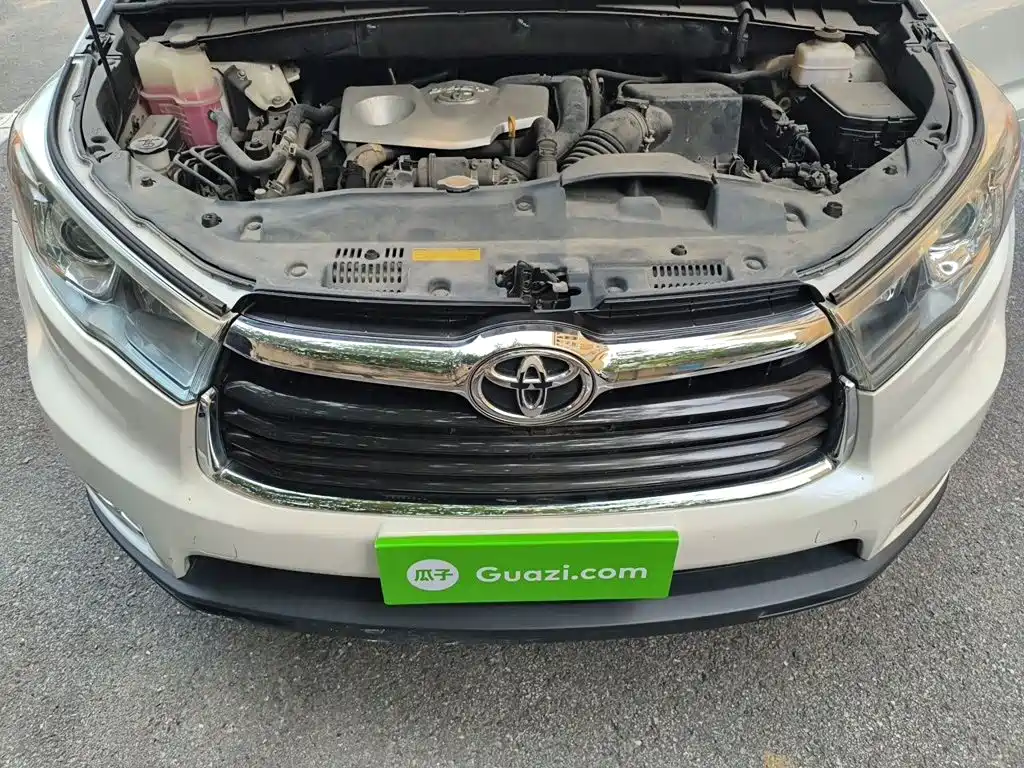 Toyota Highlander 2015 — фото 11