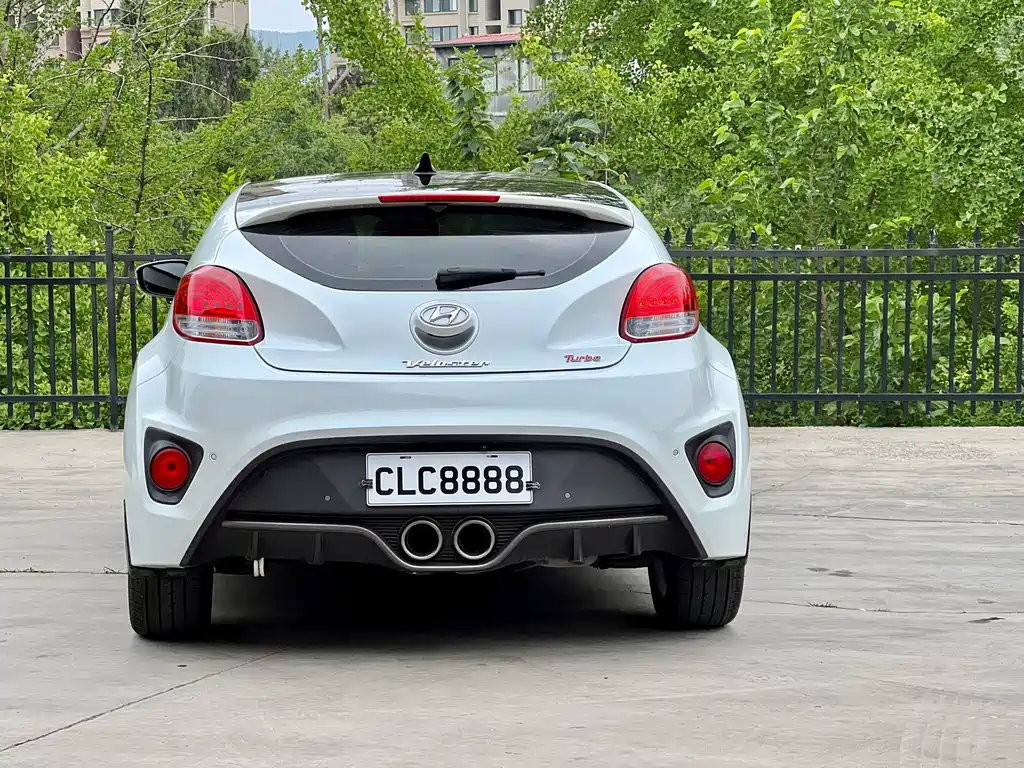 Hyundai Veloster 2015 — фото 6