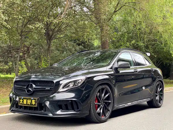 Mercedes-Benz GLA AMG 2017