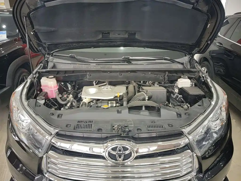Toyota Highlander 2017 — фото 20