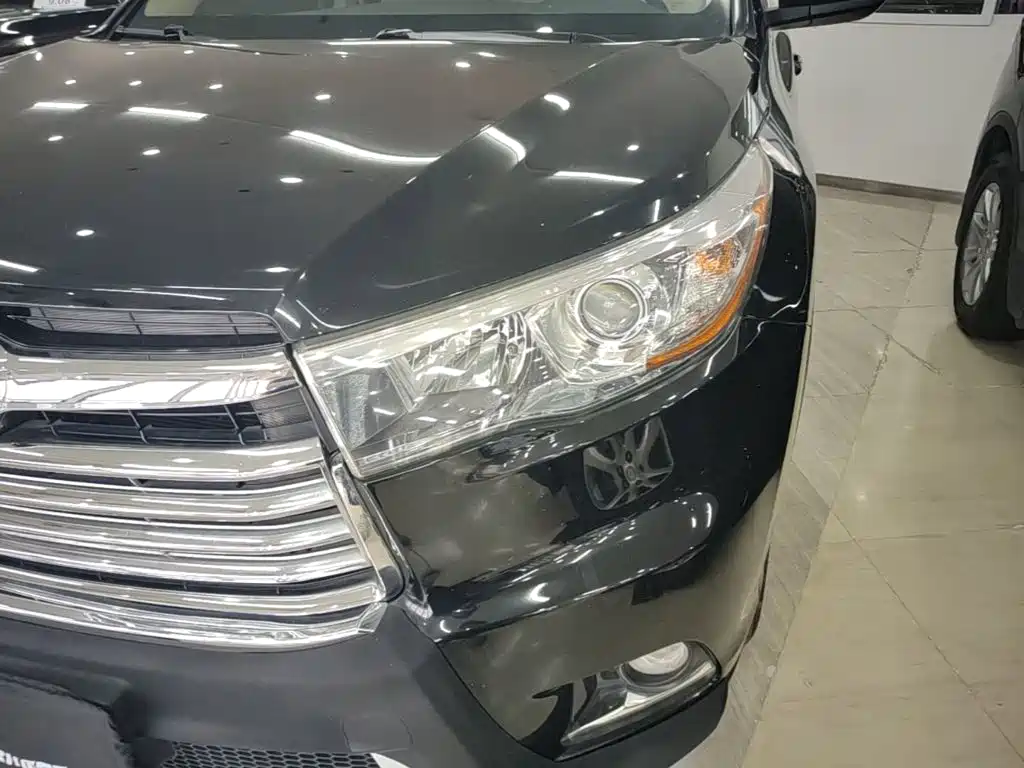 Toyota Highlander 2017 — фото 24