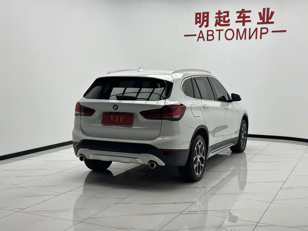 BMW X1 2022 — фото 9