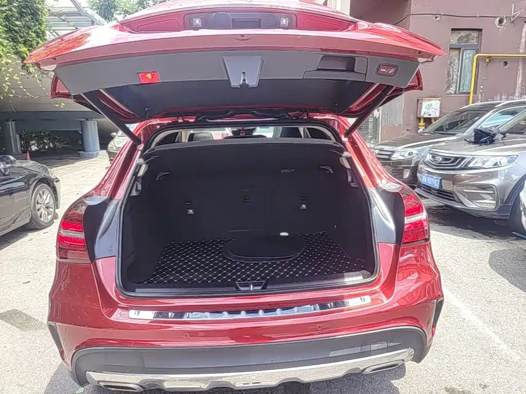 Mercedes-Benz GLA 2018 — фото 19