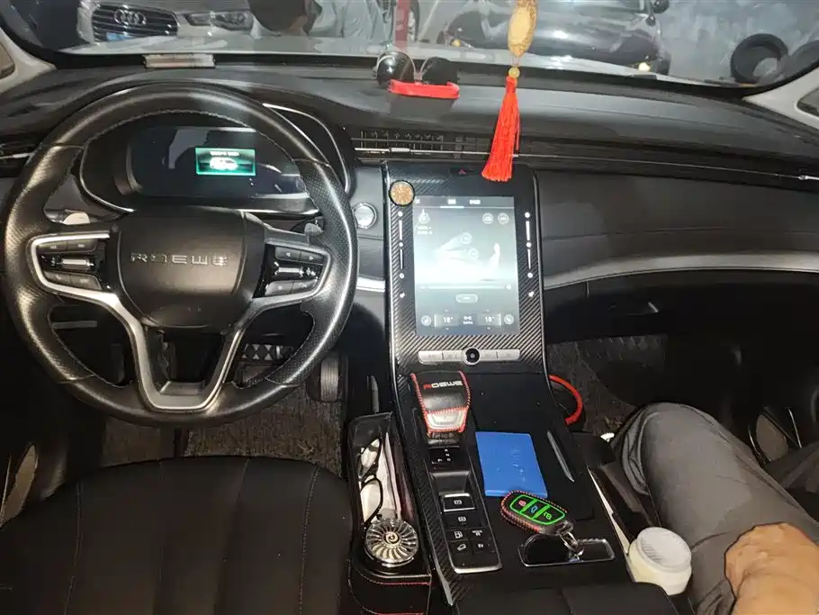 Roewe RX5 eMAX 2021 — фото 12