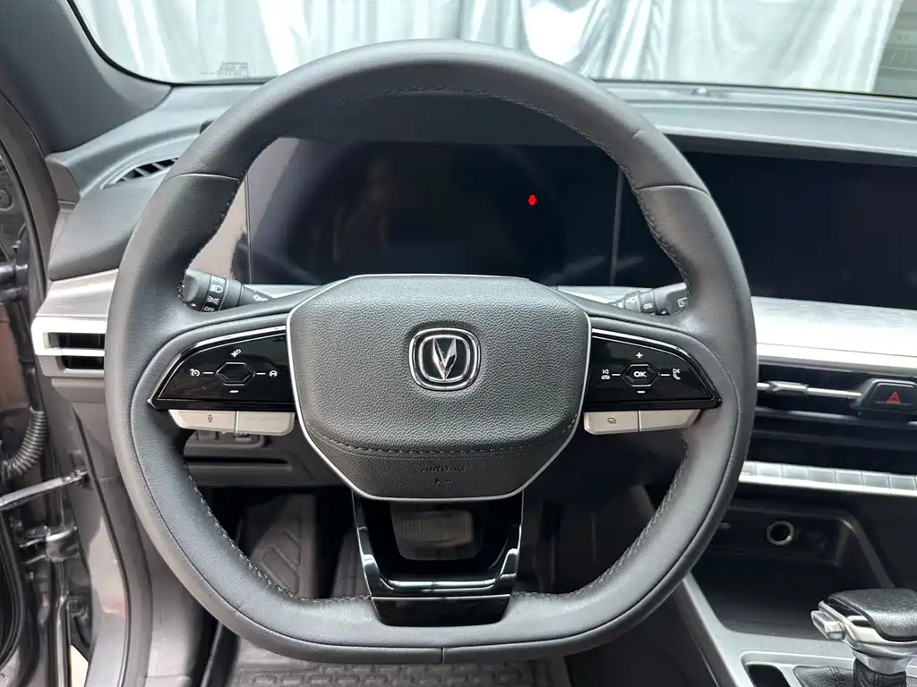 Changan CS35PLUS 2023 — фото 8