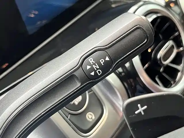 Mercedes-Benz GLB 2020 — фото 20