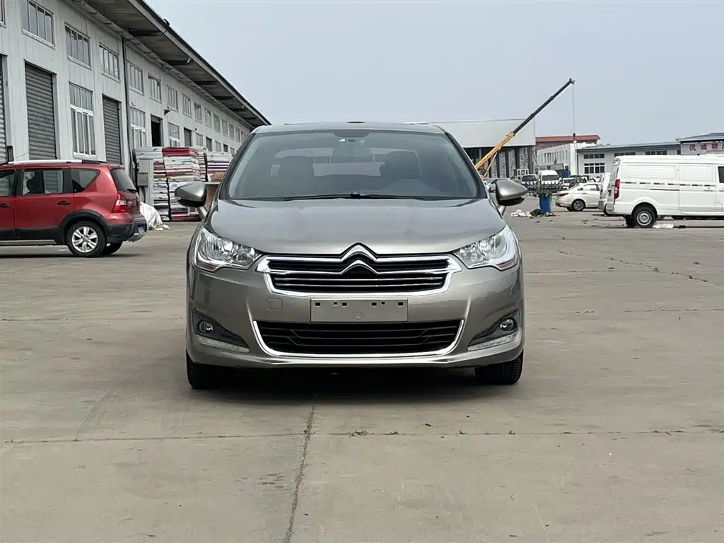 Citroen C4L 2015 — фото 2