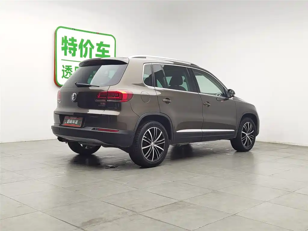 Volkswagen Tiguan 2015 — фото 2