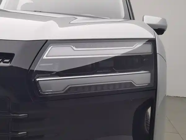 Wuling Starlight 560 New Energy 2026