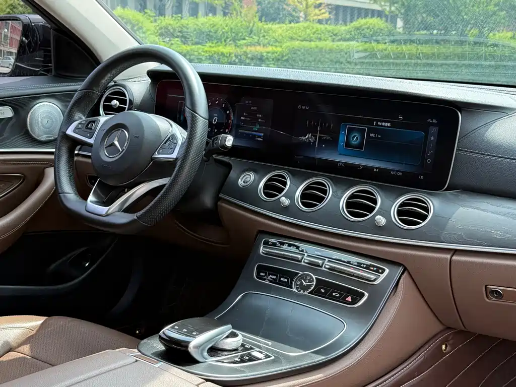 Mercedes-Benz E-Class 2018 — фото 8