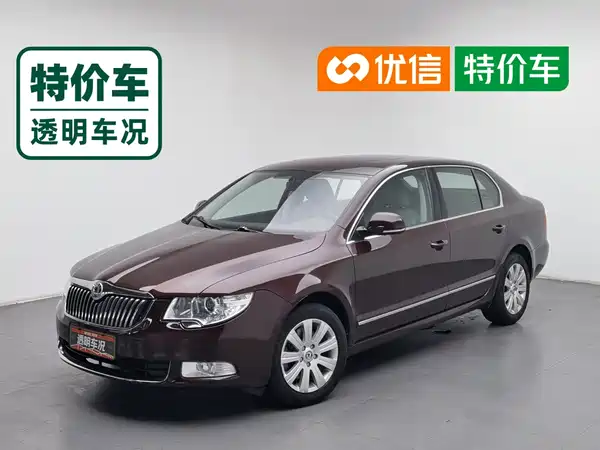 Skoda Superb 2012