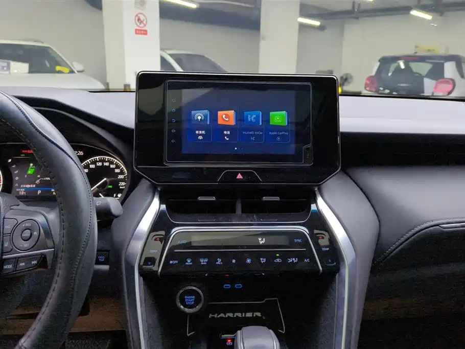 Toyota Harrier 2022 — фото 13