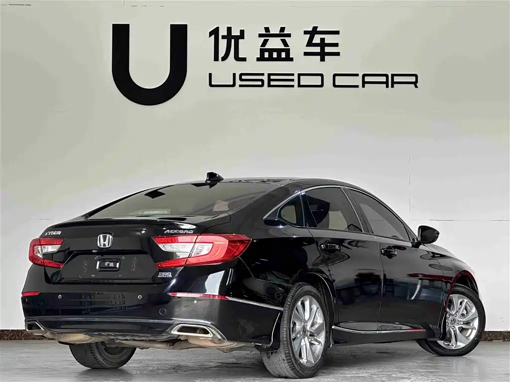 Honda Accord 2019 — фото 9