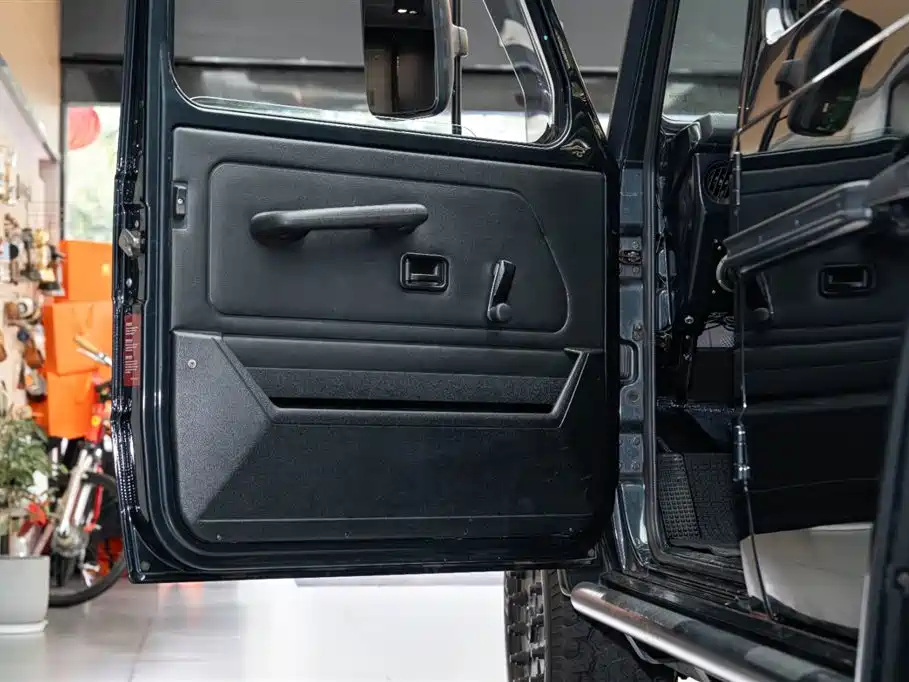 Mercedes-Benz G-Class 2014 — фото 12